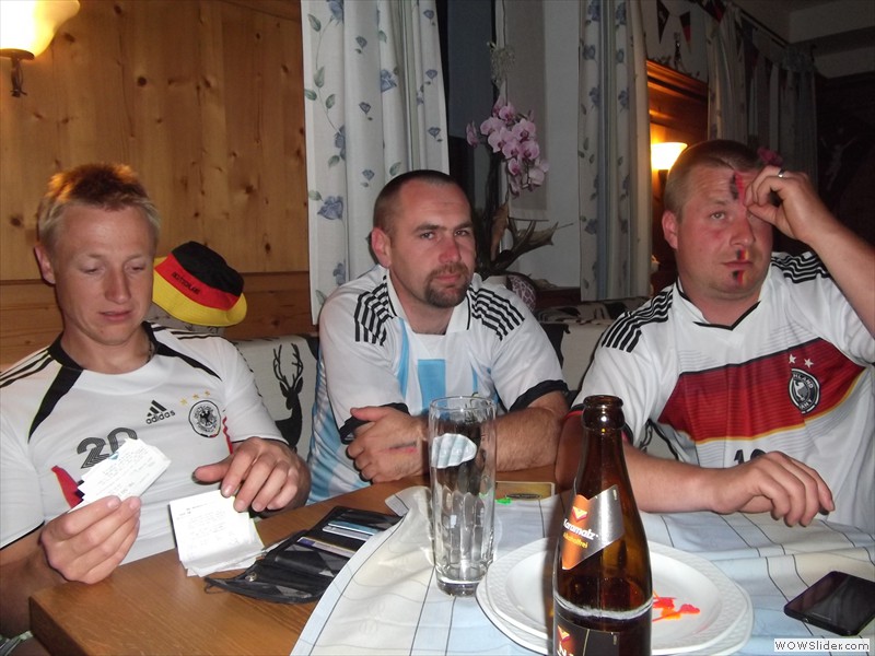 b-w_alle_55